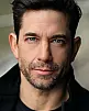 Adam Garcia Fotoğrafı
