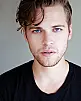 Alexander Calvert Fotoğrafı