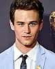 Brandon Flynn Fotoğrafı