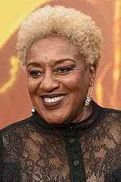 CCH Pounder Profil Fotoğrafı