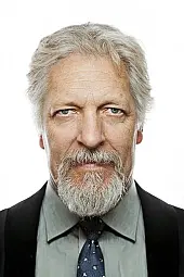 Clancy Brown Profil Fotoğrafı