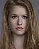Genevieve Angelson Fotoğrafı