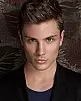 Jannik Schümann Fotoğrafı