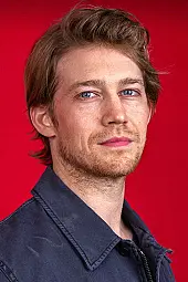 Joe Alwyn Profil Fotoğrafı