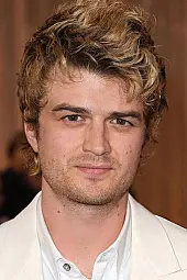 Joe Keery Profil Fotoğrafı