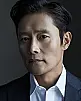 Lee Byung-hun Fotoğrafı