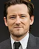 Lewis Pullman Fotoğrafı