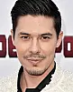 Lewis Tan Fotoğrafı