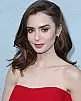 Lily Collins Fotoğrafı