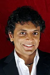 M. Night Shyamalan Profil Fotoğrafı