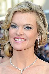 Missi Pyle Profil Fotoğrafı