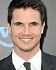 Robbie Amell Fotoğrafı