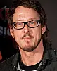 Scott Shriner Fotoğrafı
