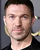 Travis Knight Fotoğrafı